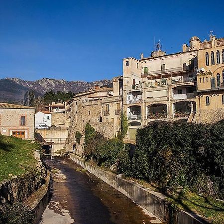 Hotel La Fonda Dels Pirineus Maçanet de Cabrenys Eksteriør billede