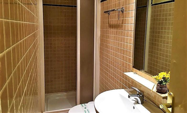 Hotel La Fonda Dels Pirineus Maçanet de Cabrenys Eksteriør billede